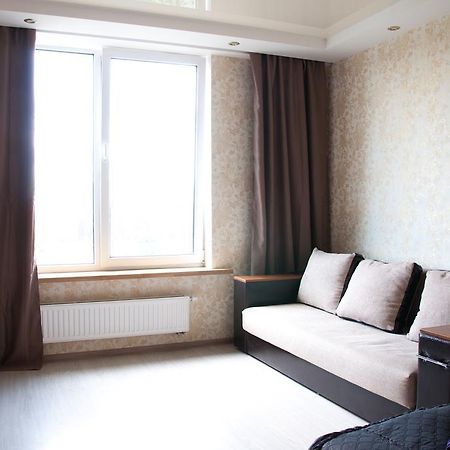 Apartment on Bogatyrskaya 6a Kiev Eksteriør bilde
